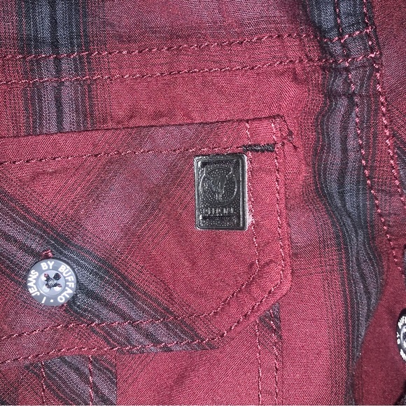 Mens Short Sleeve Button-down Size L - Picture 3 of 5